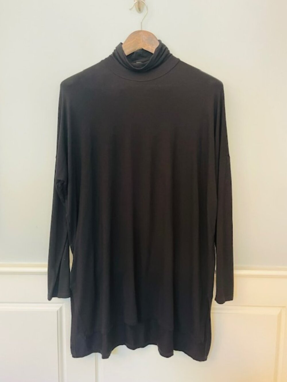 Eileen Fisher Relaxed Fit Viscose Jersey Turtleneck Tunic Black Medium - Picture 2 of 7